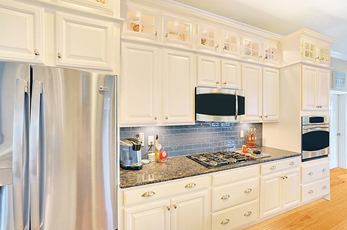 Your guide to Wellborn kitchen cabinet door styles