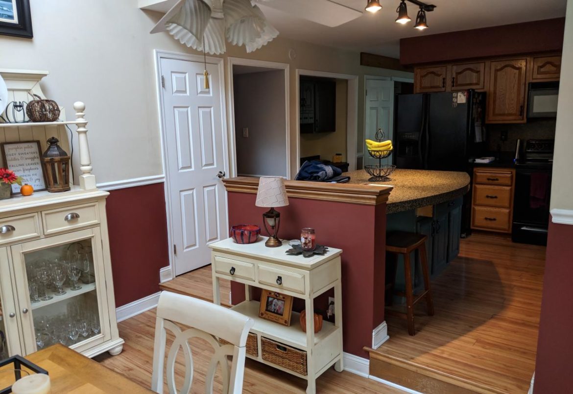 Jamison kitchen & 1st floor before remodel