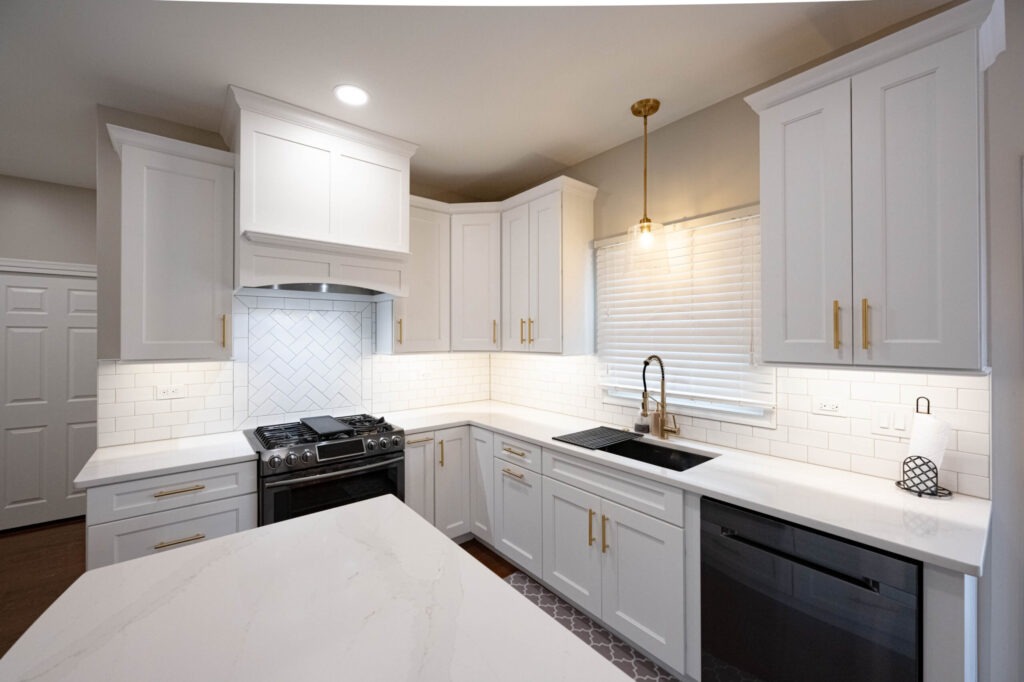 Quartz Countertop LBK Remodel