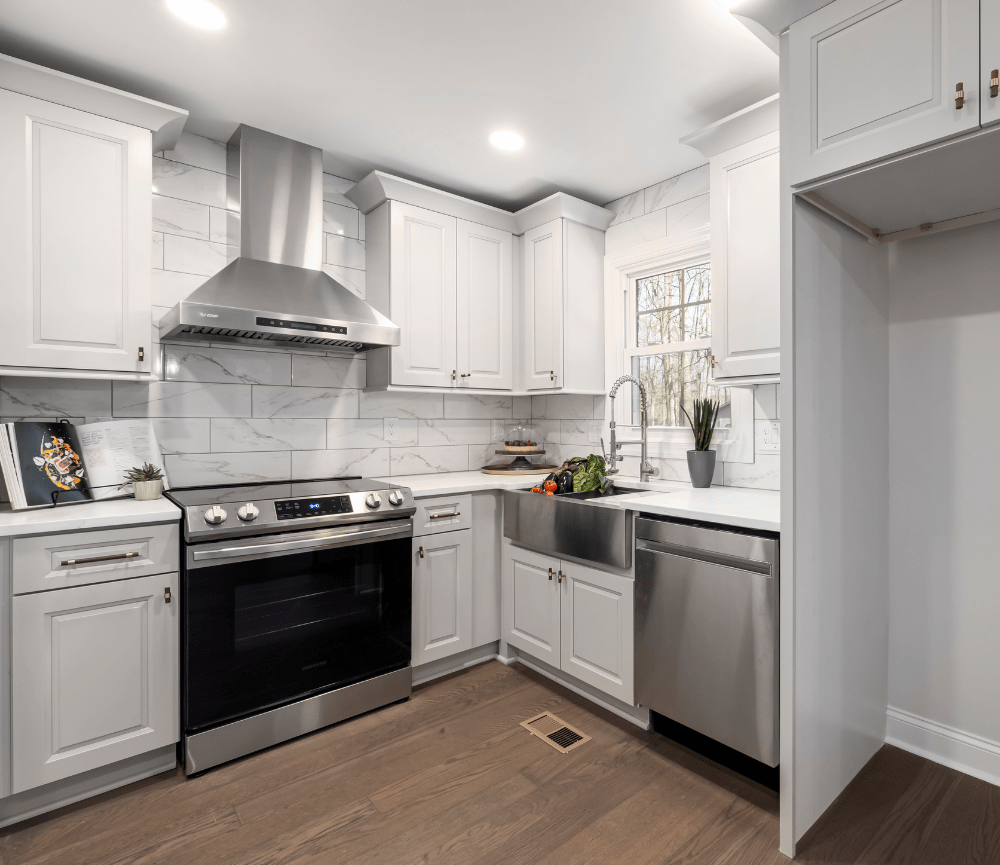 custom kitchen cabinets