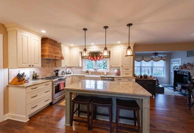 Traditional kitchen remodeling in Phoenixville, PA