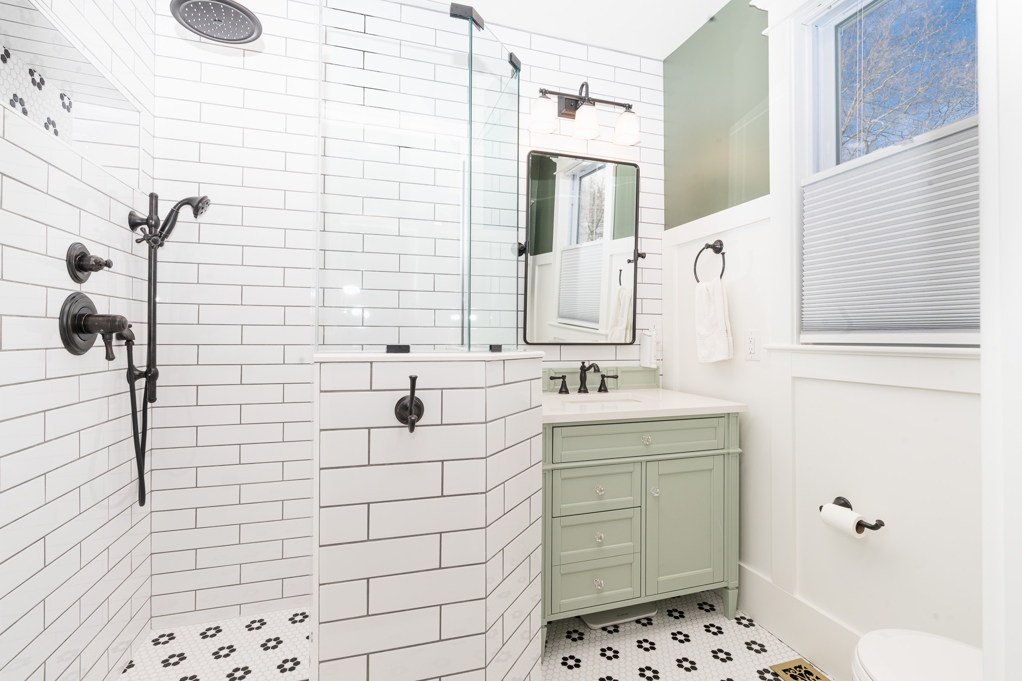 Bathroom Remodeling Designs for a Historic House
